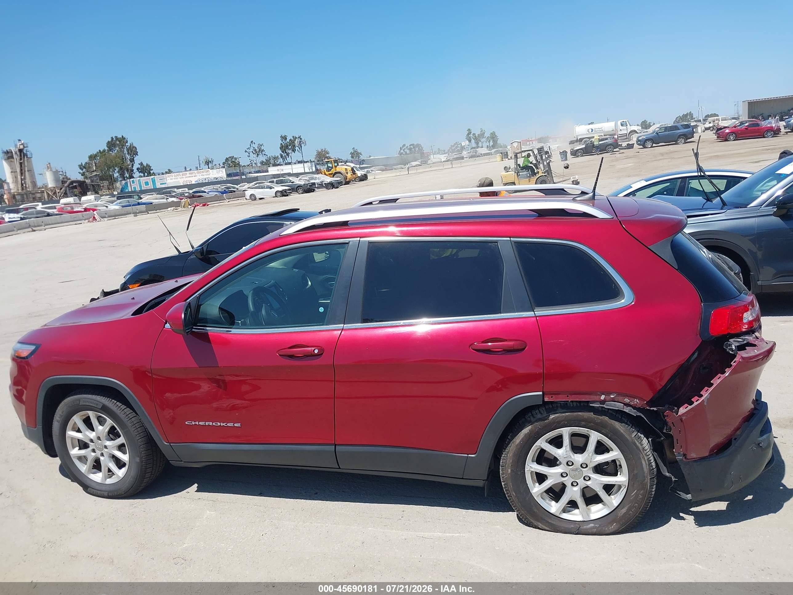 2017 JEEP CHEROKEE LATITUDE 4X4