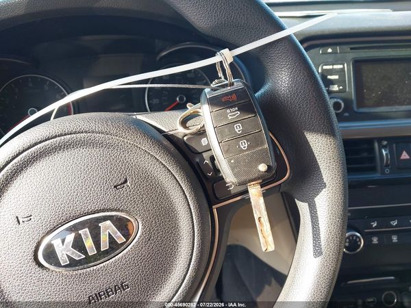 2016 KIA OPTIMA LX