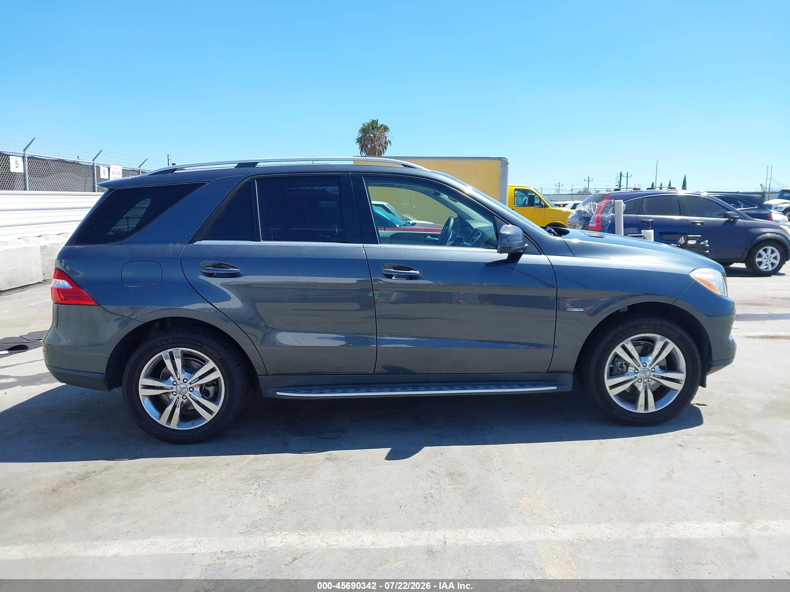 2012 MERCEDES-BENZ ML 350 BLUETEC 4MATIC
