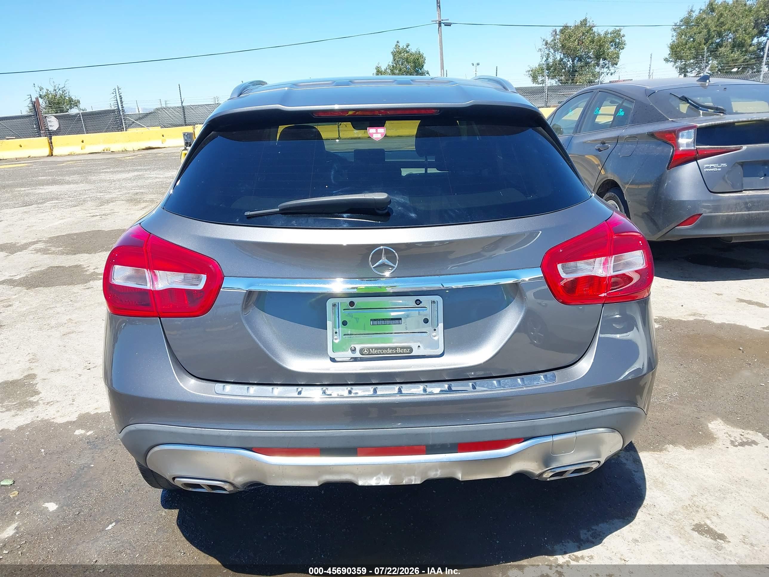 2020 MERCEDES-BENZ GLA 250 GLA250-4M