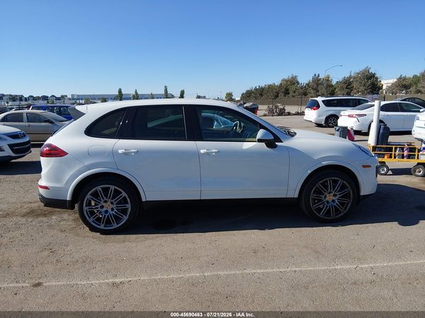 2017 PORSCHE CAYENNE PLATINUM EDITION