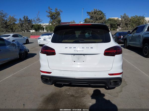 2017 PORSCHE CAYENNE PLATINUM EDITION