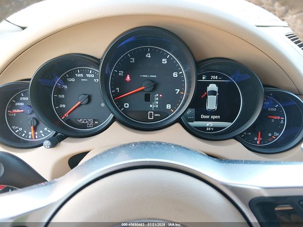 2017 PORSCHE CAYENNE PLATINUM EDITION