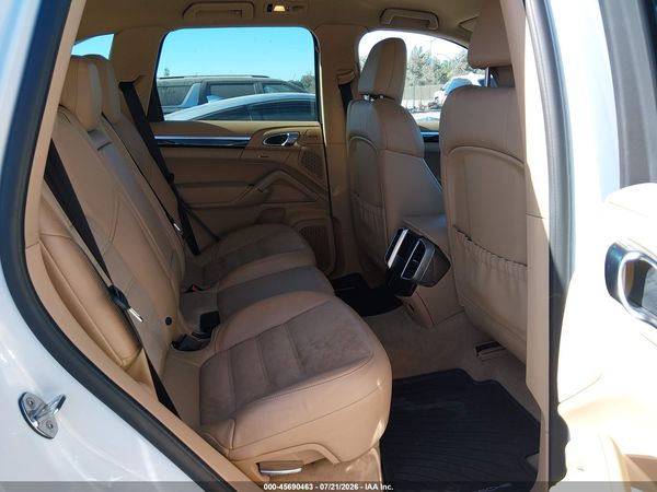 2017 PORSCHE CAYENNE PLATINUM EDITION