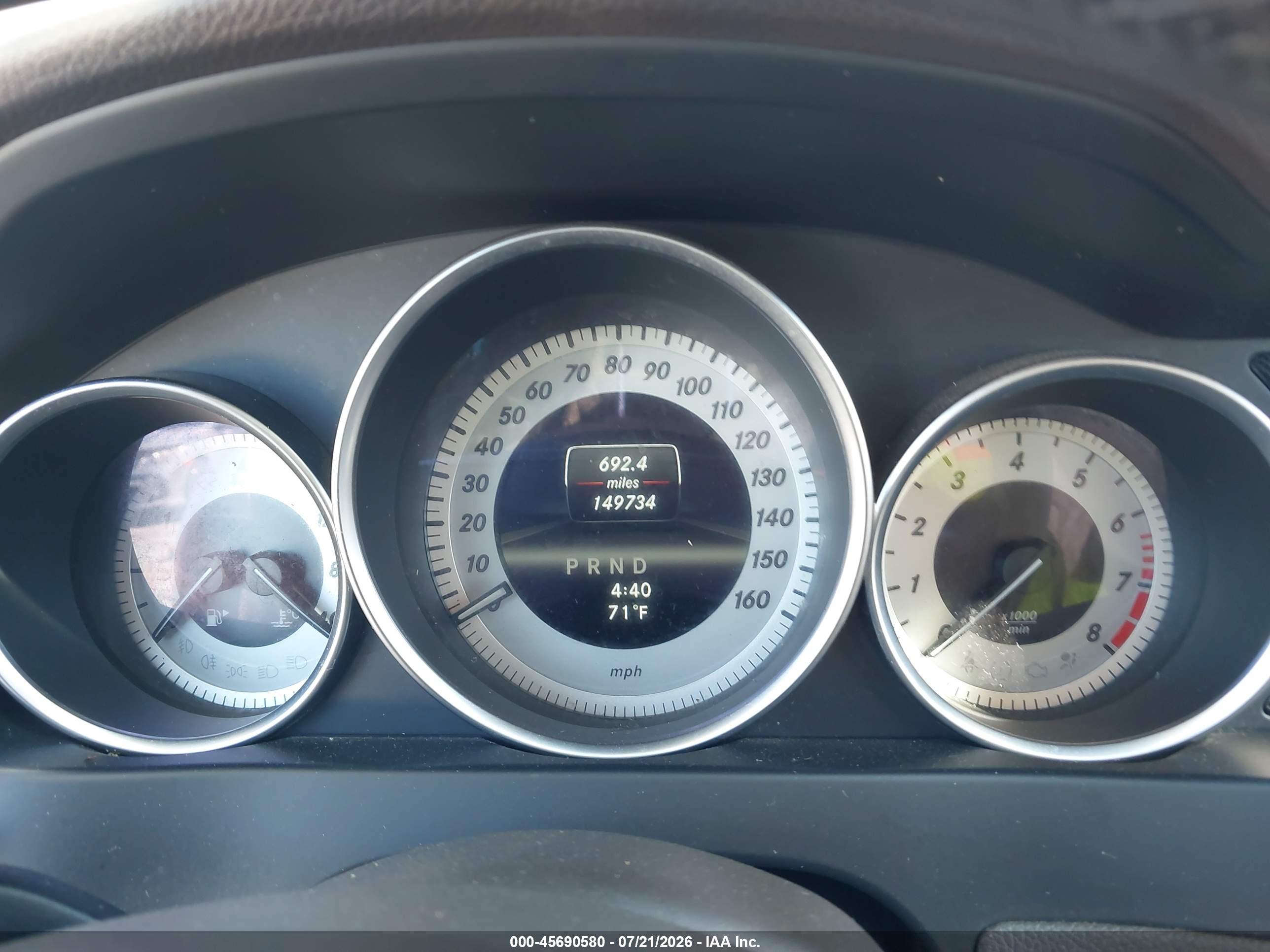 2013 MERCEDES-BENZ C 250 SPORT