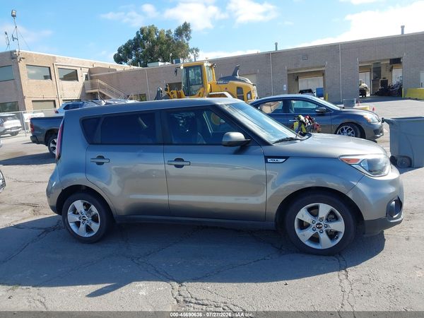 2017 KIA SOUL Base