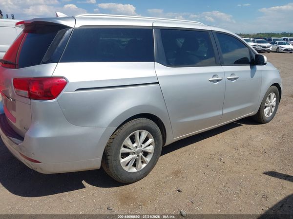 2016 KIA SEDONA LX