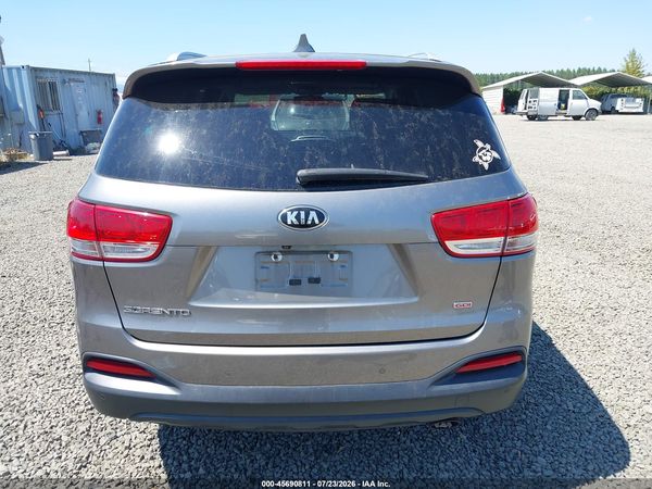 2017 KIA SORENTO 2.4L LX