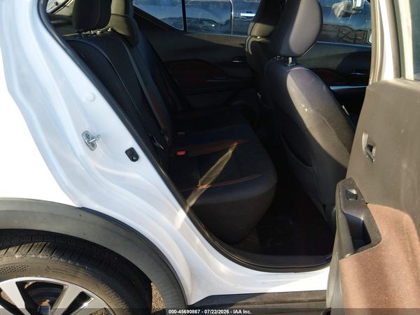 2018 NISSAN KICKS SR