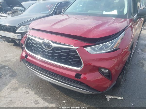 2026 TOYOTA HIGHLANDER PLATINUM