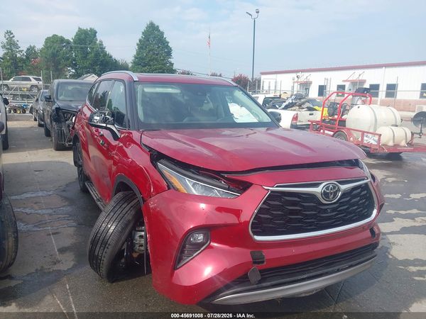 2026 TOYOTA HIGHLANDER PLATINUM