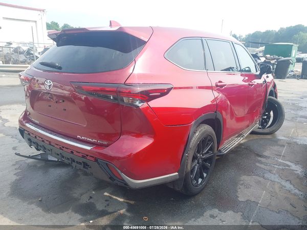 2026 TOYOTA HIGHLANDER PLATINUM