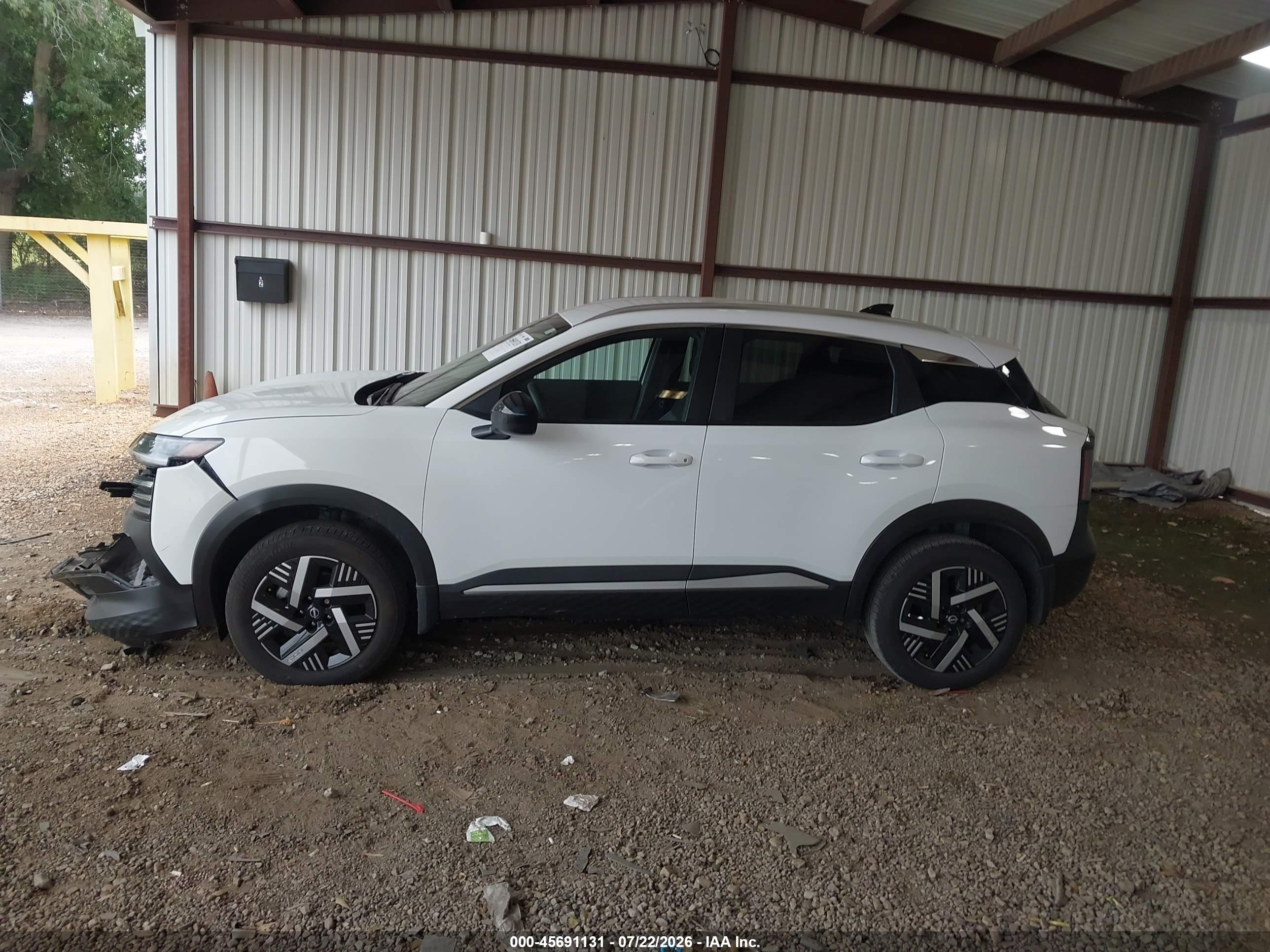 2026 NISSAN KICKS SV