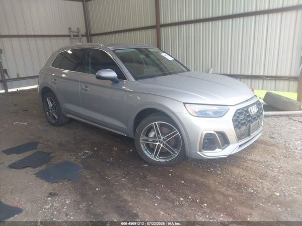 2021 AUDI Q5