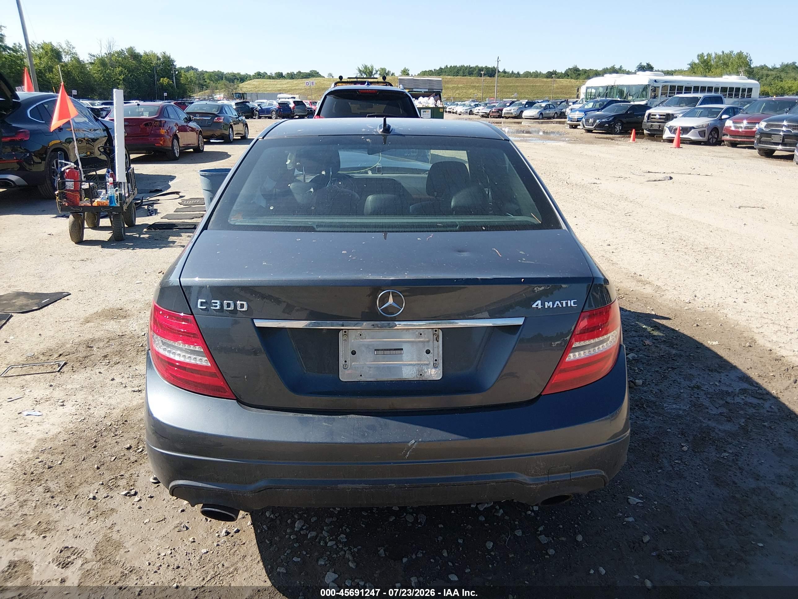 2014 MERCEDES-BENZ C 300 C300 4 MATIC
