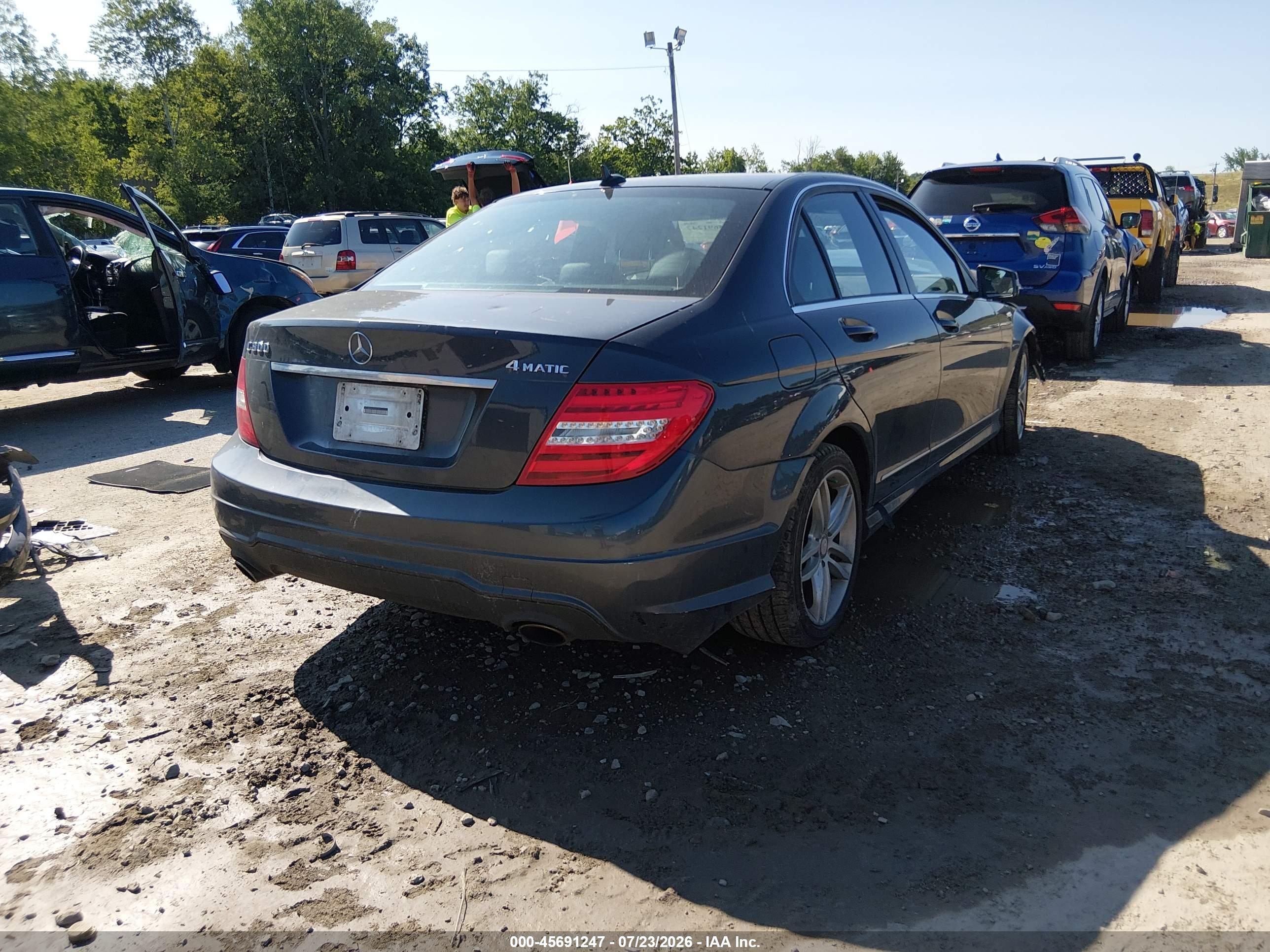 2014 MERCEDES-BENZ C 300 C300 4 MATIC