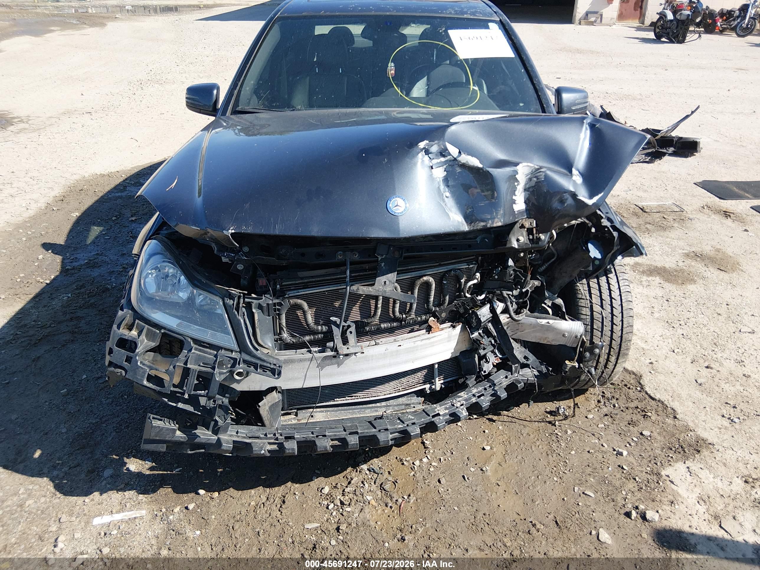 2014 MERCEDES-BENZ C 300 C300 4 MATIC