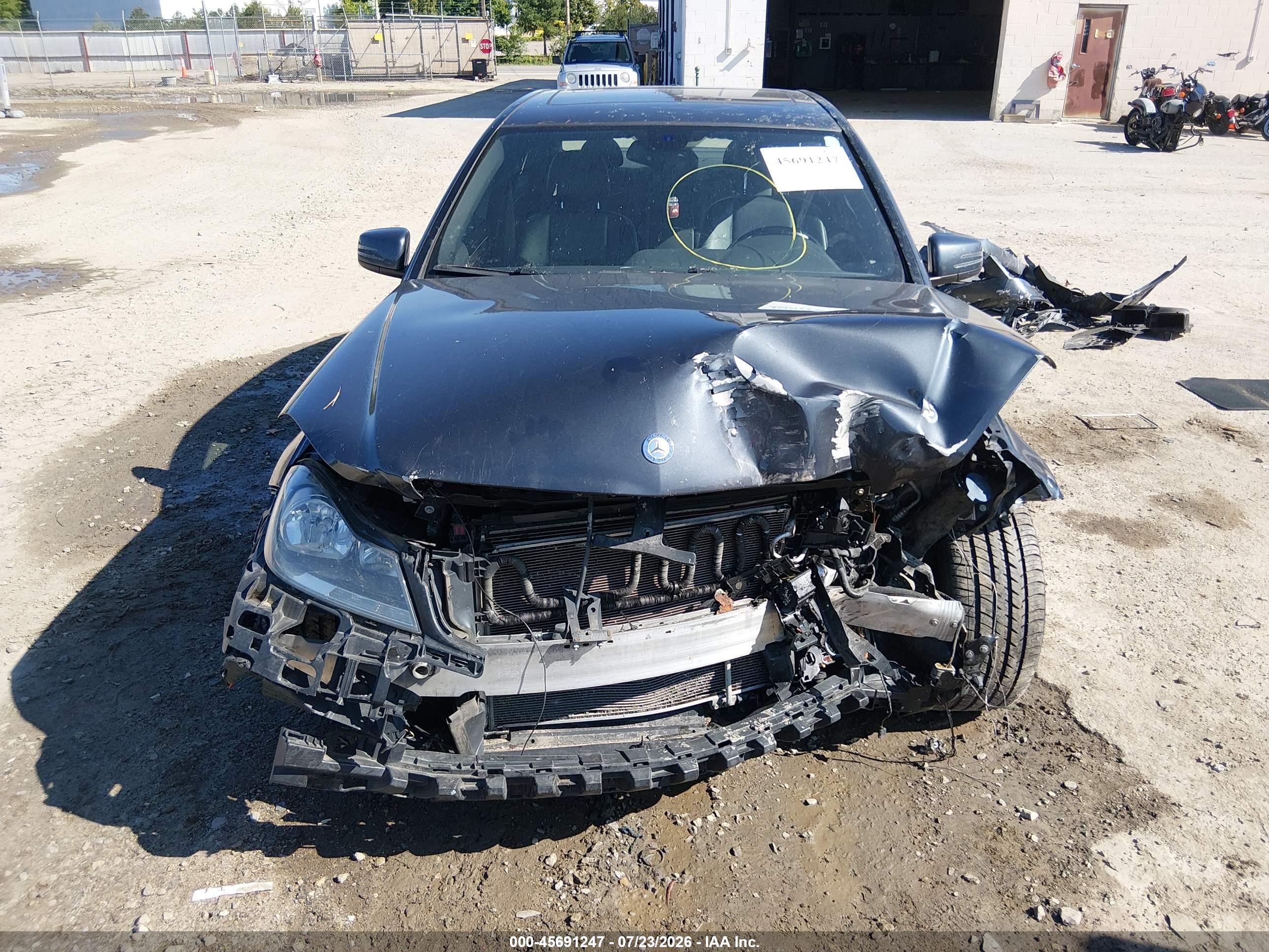 2014 MERCEDES-BENZ C 300 C300 4 MATIC