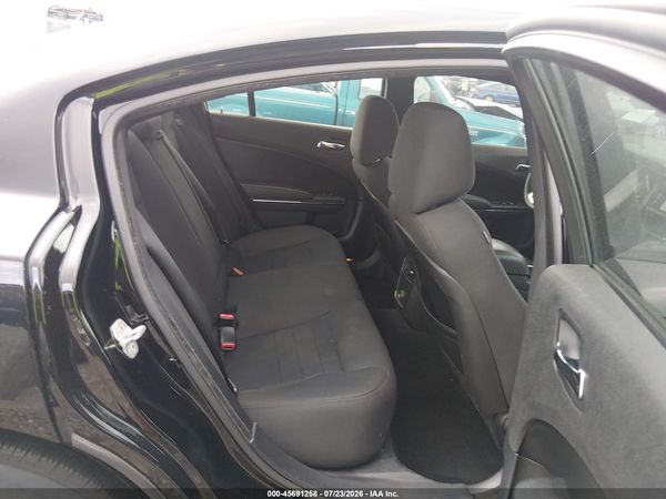 2013 DODGE CHARGER SE