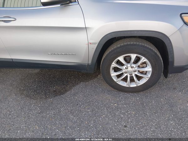 2019 JEEP CHEROKEE LATITUDE 4X4