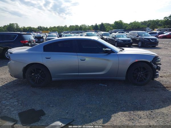 2016 DODGE CHARGER SE