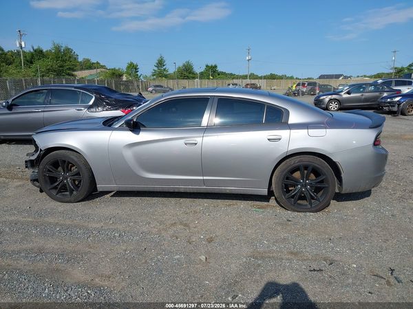 2016 DODGE CHARGER SE