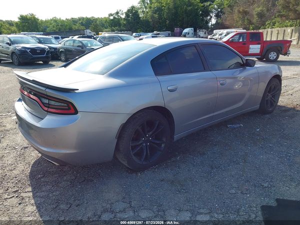 2016 DODGE CHARGER SE