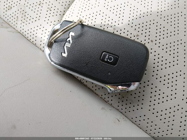 2023 KIA SORENTO SX