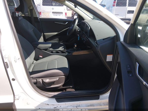 2024 KIA NIRO LX
