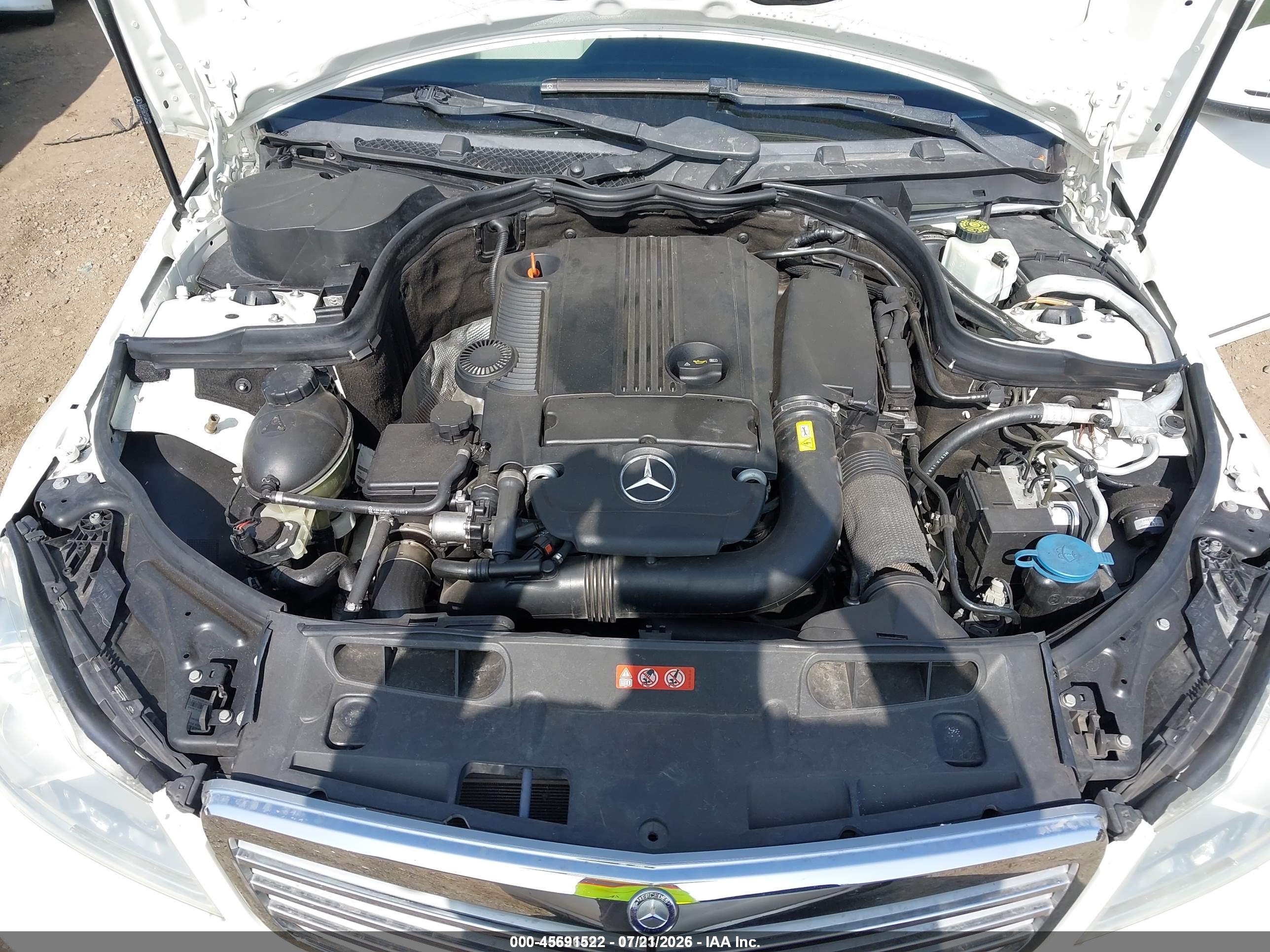 2012 MERCEDES-BENZ C 250 LUXURY