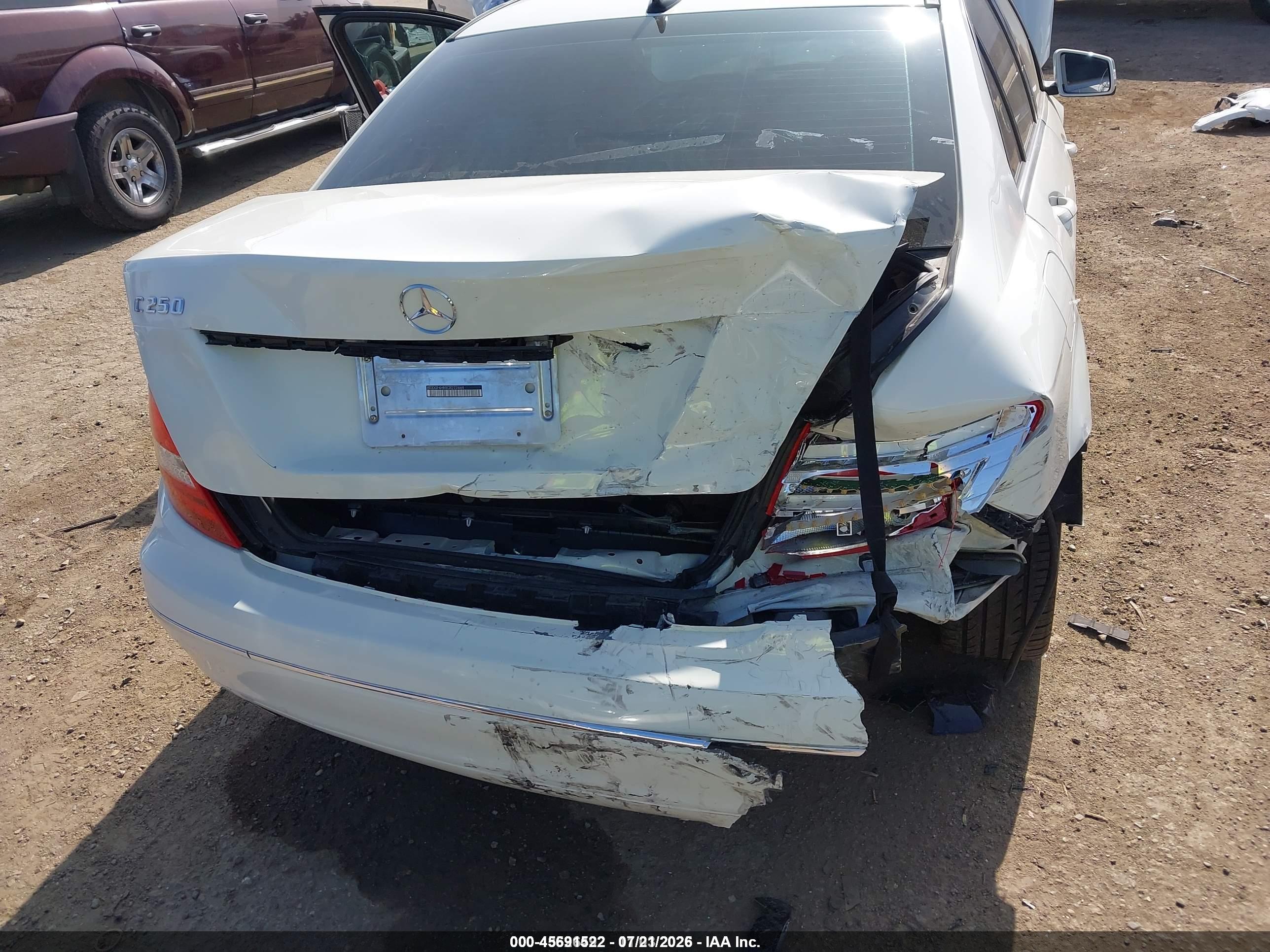 2012 MERCEDES-BENZ C 250 LUXURY