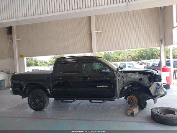 2022 TOYOTA TACOMA SR5 V6