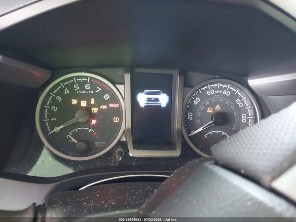 2022 TOYOTA TACOMA SR5 V6