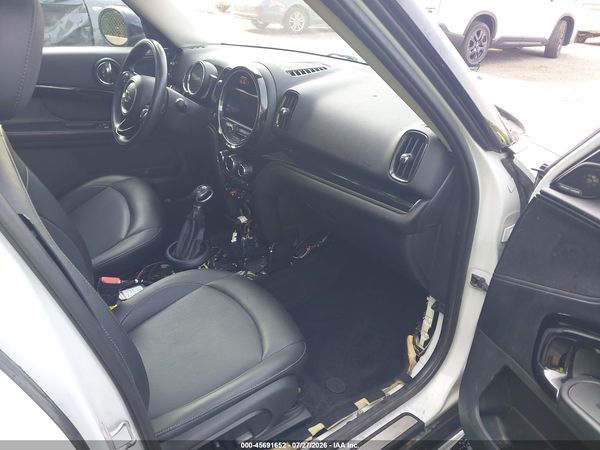2019 MINI COUNTRYMAN COOPER