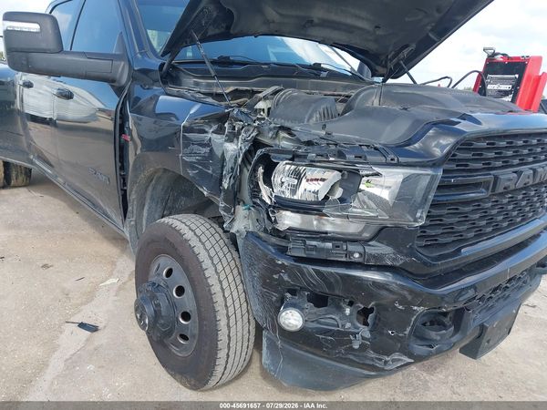 2023 RAM 3500 BIG HORN CREW CAB 4X4