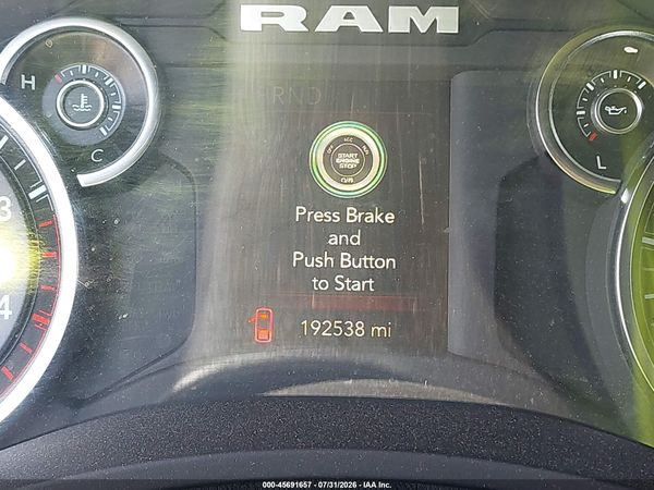 2023 RAM 3500 BIG HORN CREW CAB 4X4