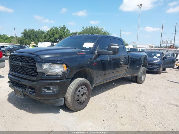 2023 RAM 3500 BIG HORN CREW CAB 4X4