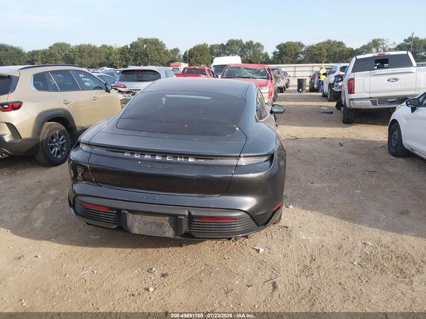 2022 PORSCHE TAYCAN 4S