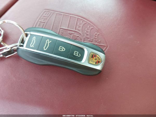 2022 PORSCHE TAYCAN 4S