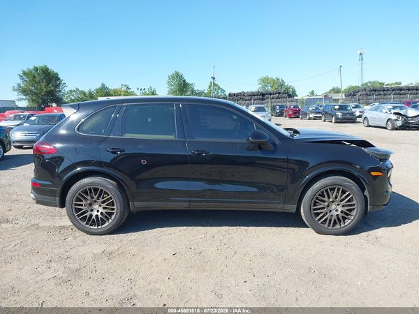 2017 PORSCHE CAYENNE PLATINUM EDITION