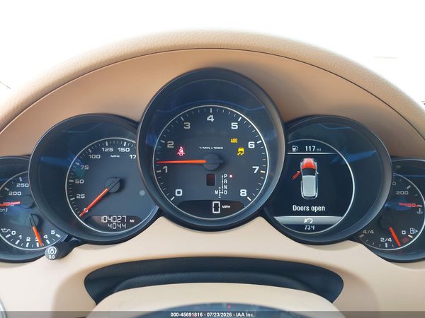 2017 PORSCHE CAYENNE PLATINUM EDITION
