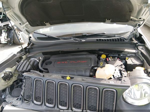 2018 JEEP RENEGADE TRAILHAWK 4X4