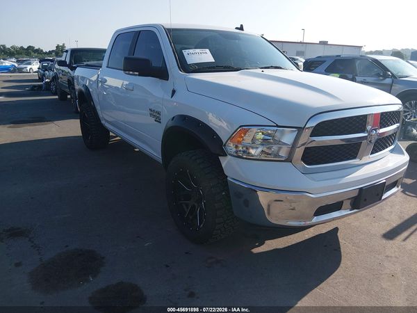 2020 RAM 1500 CLASSIC SLT  4X4 5'7 BOX