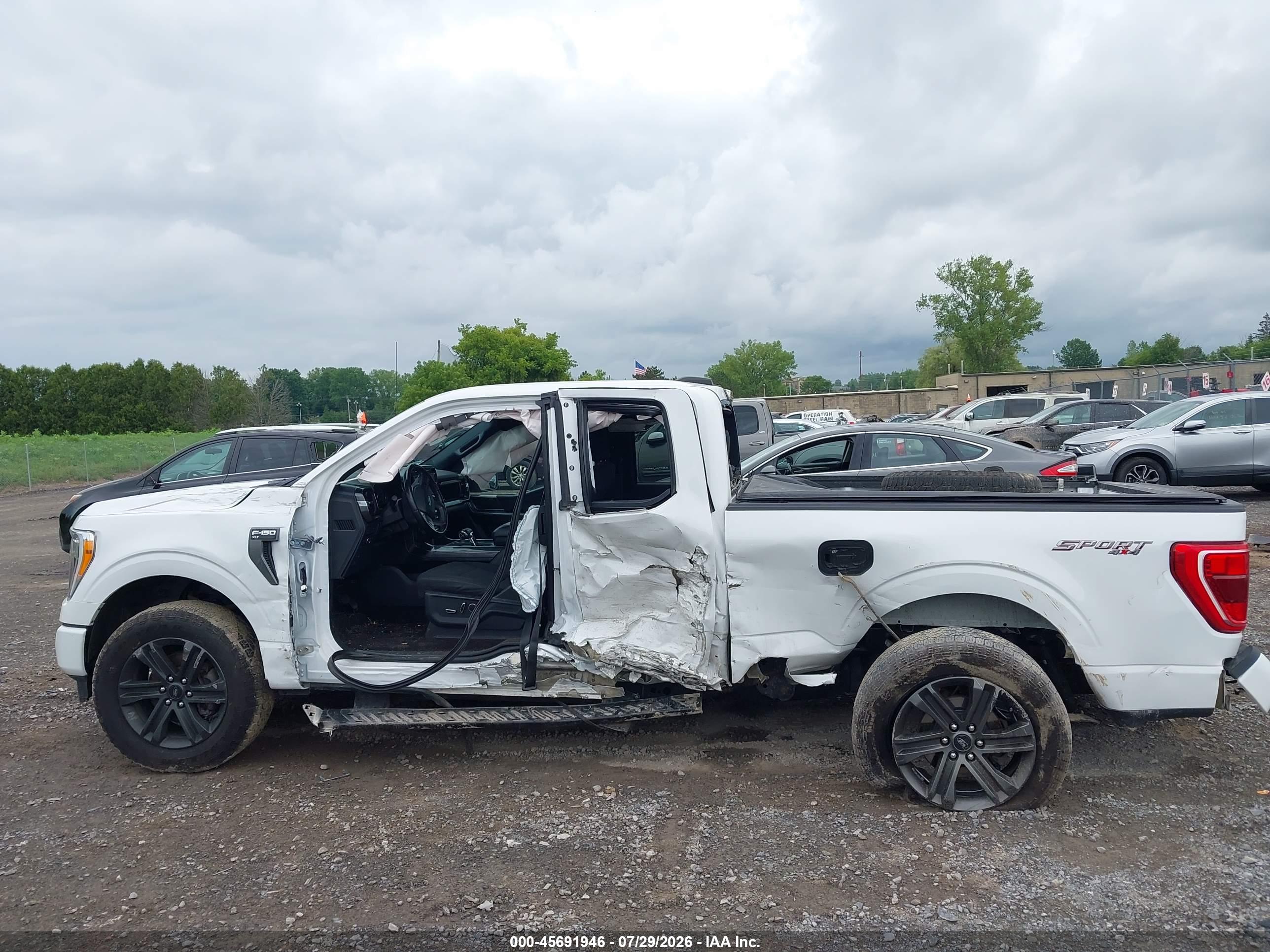 2021 FORD F-150 XLT