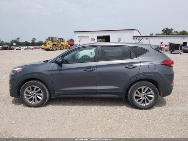2018 HYUNDAI TUCSON SE