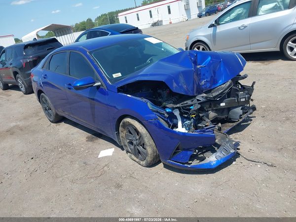 2022 HYUNDAI ELANTRA SEL