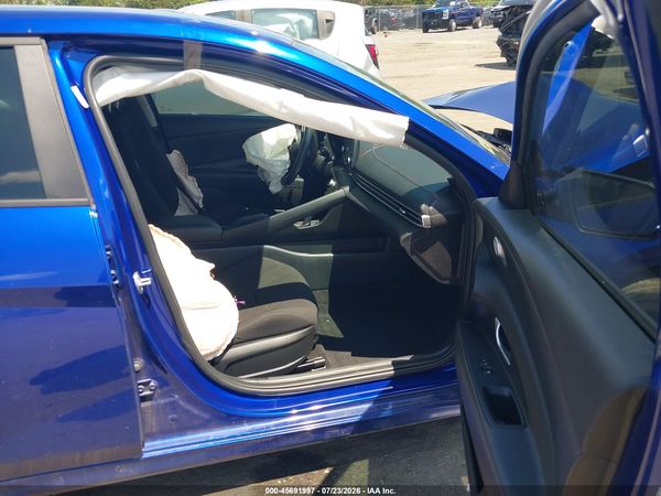 2022 HYUNDAI ELANTRA SEL