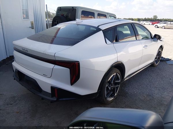 2026 KIA K4 GT-LINE