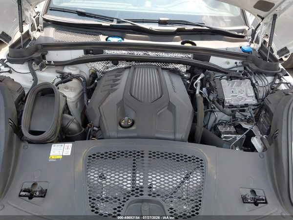 2023 PORSCHE MACAN T