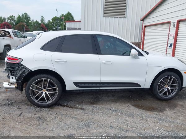 2023 PORSCHE MACAN T